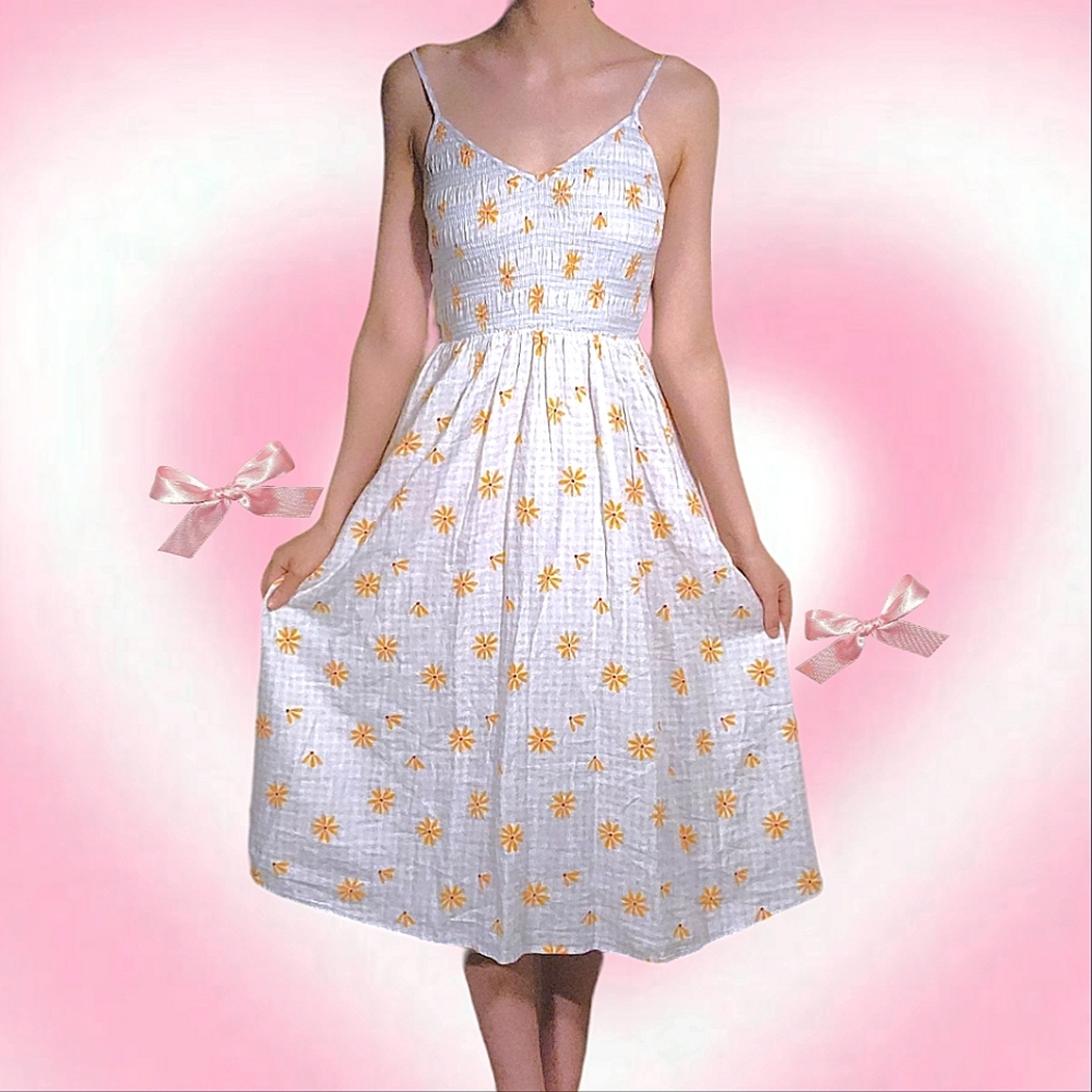 Urban Outfitters Gingham Floral Flowers Daisy Summer Beach Feminine Maxi Dress
